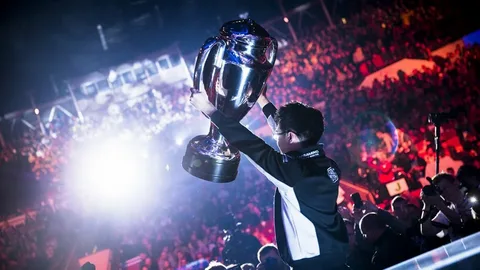 Economía del mercado de fichajes en los e-sports